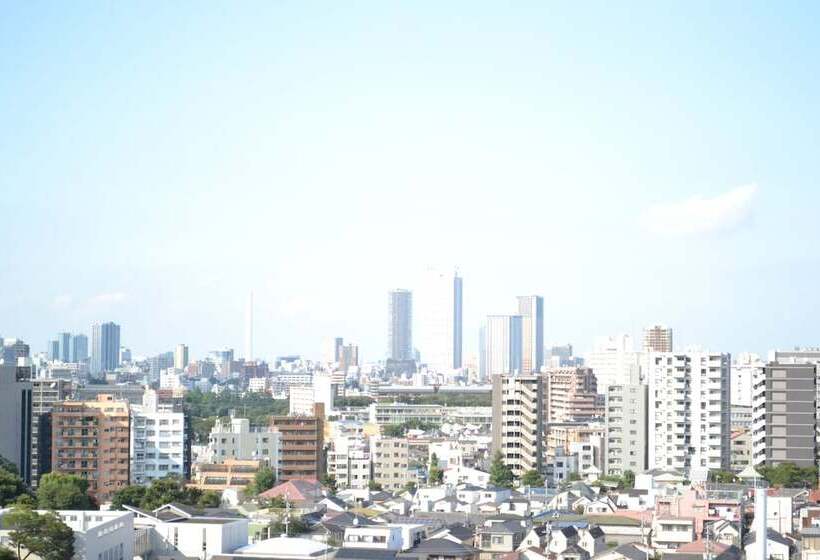 Отель Listel Shinjuku