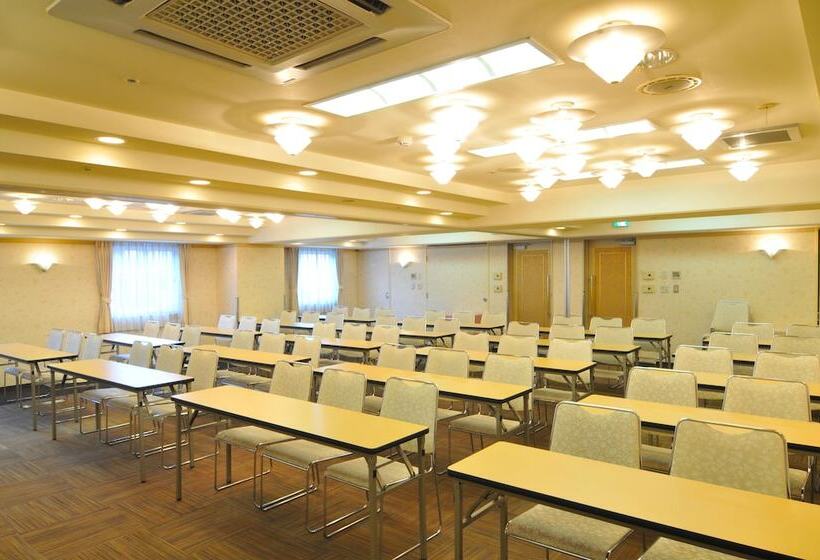 Отель Listel Shinjuku