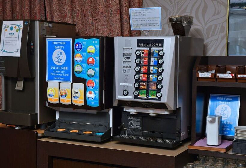 Отель Listel Shinjuku