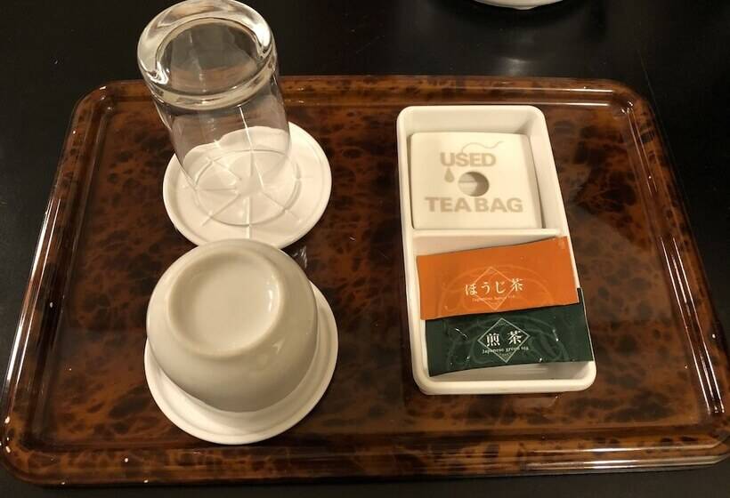 Отель Listel Shinjuku