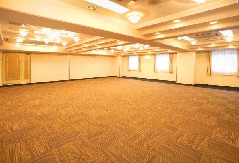 Отель Listel Shinjuku