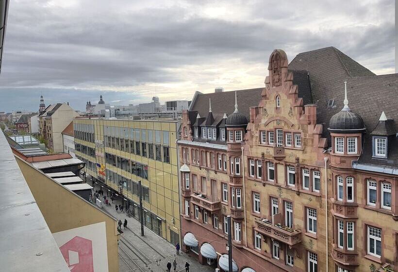 Luise Mannheim   By Superfly Hotels