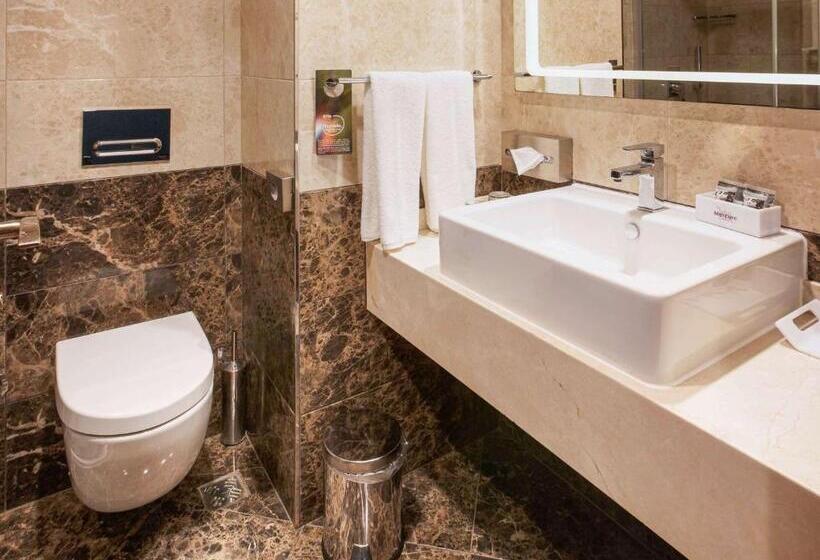 هتل Mercure Istanbul Bakirkoy