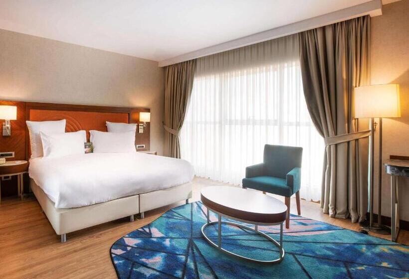 هتل Mercure Istanbul Bakirkoy