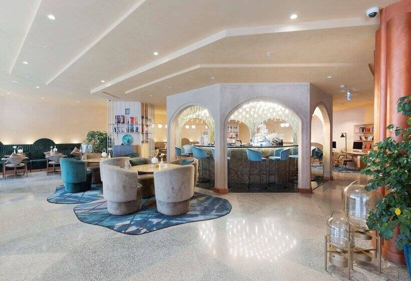 هتل Mercure Istanbul Bakirkoy