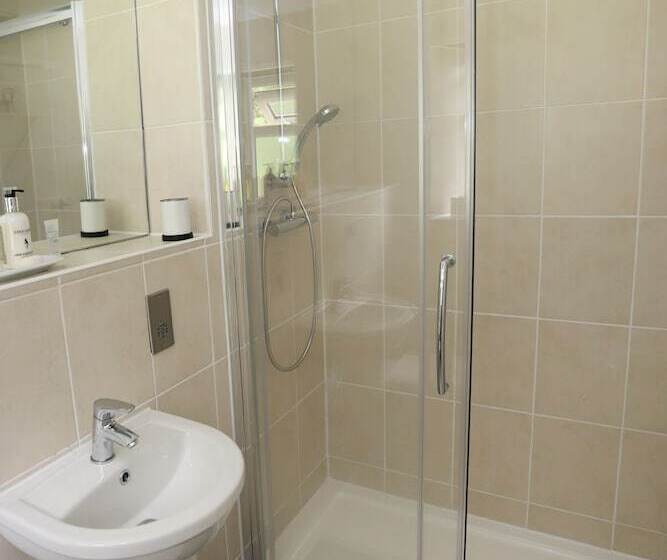 בית מלון כפרי Merrymouth Inn