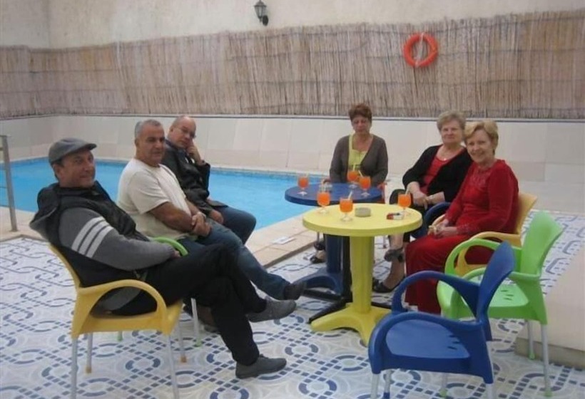 בית מלון כפרי Mezri