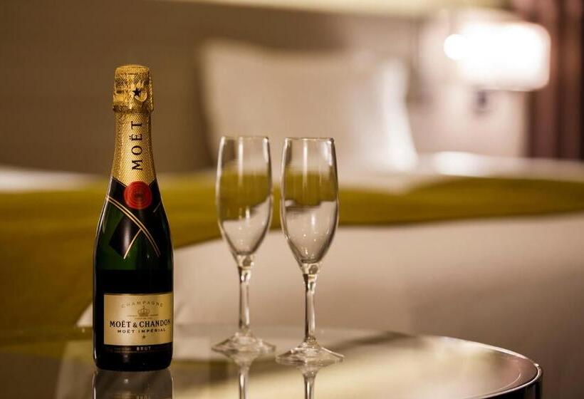 Mitsui Garden Hotel Ginza Premier