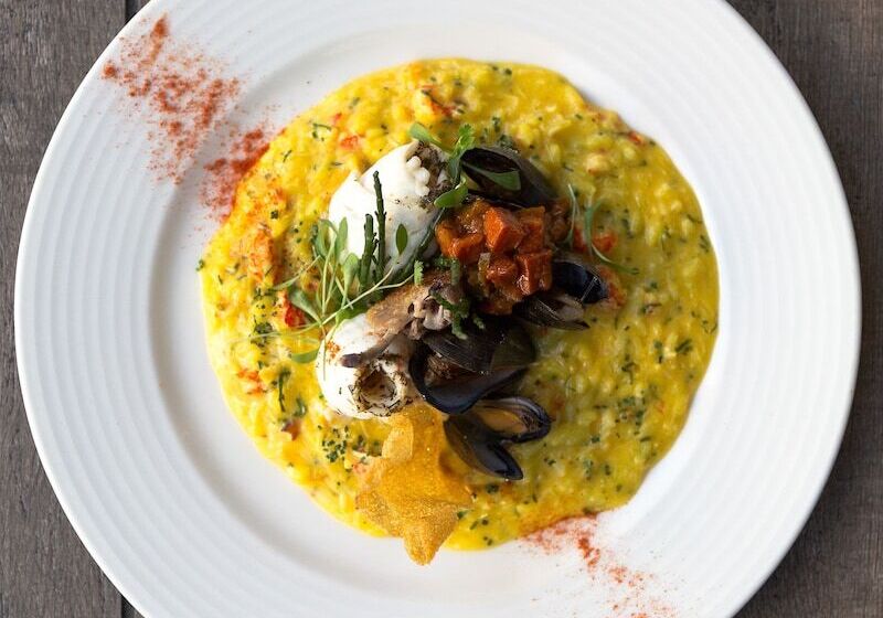 Отель Park Central