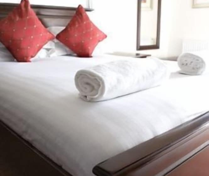 Отель Park Central