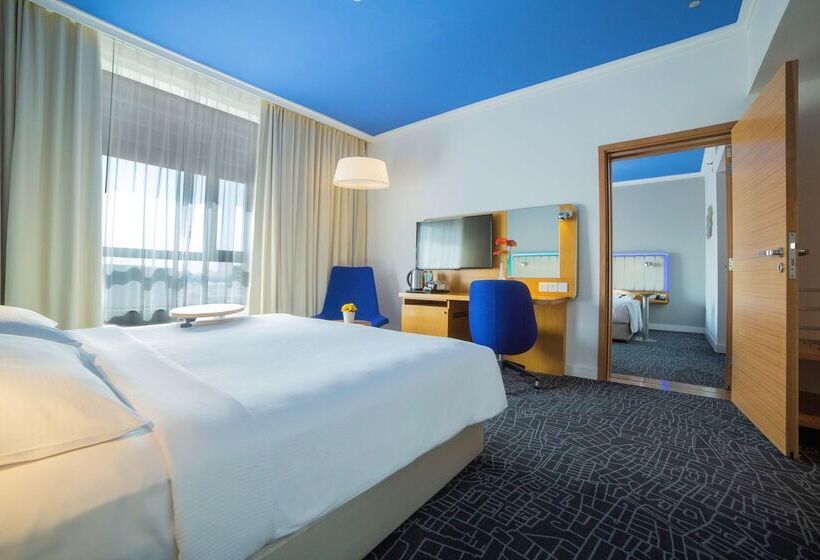 هتل Park Inn By Radisson Abu Dhabi Yas Island