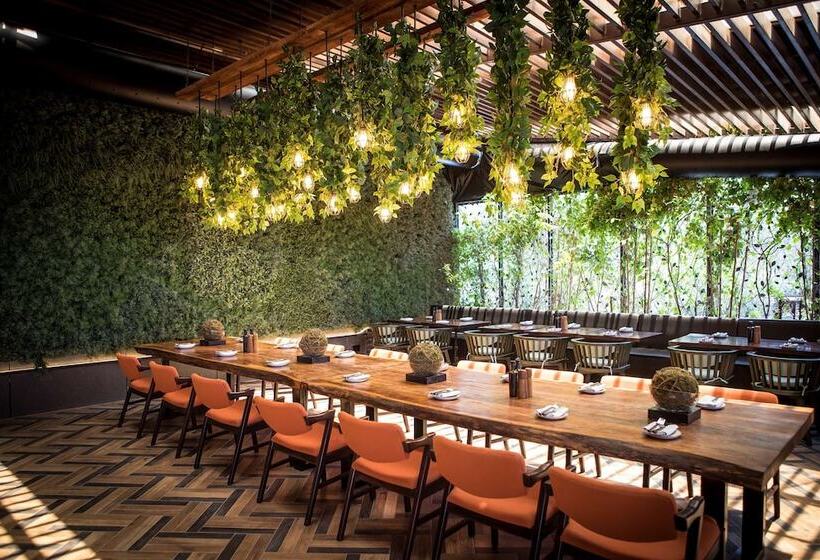 هتل Park Inn By Radisson Abu Dhabi Yas Island