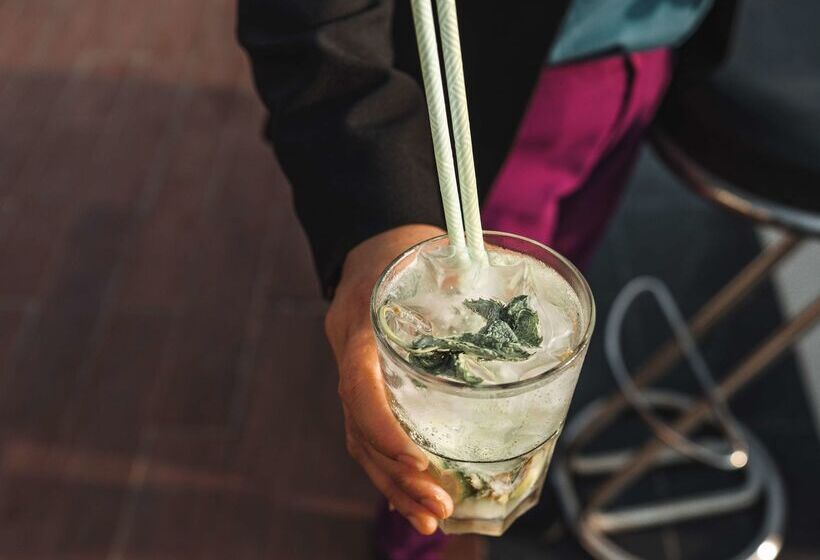 هتل Golden Tulip Muscat