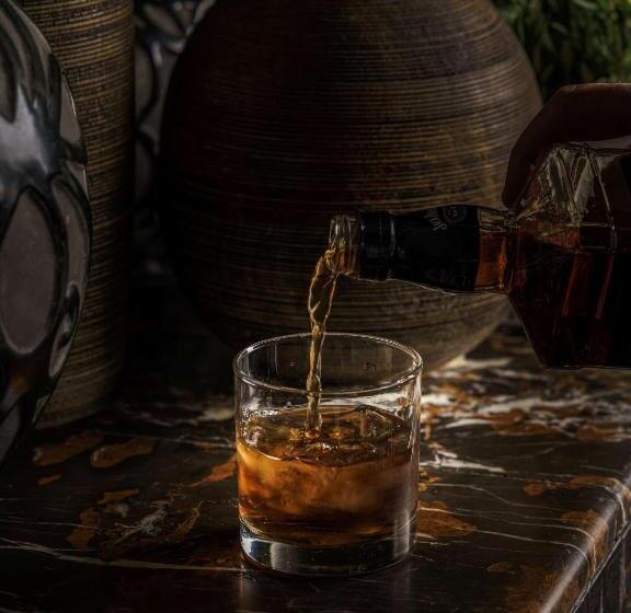 هتل Golden Tulip Muscat