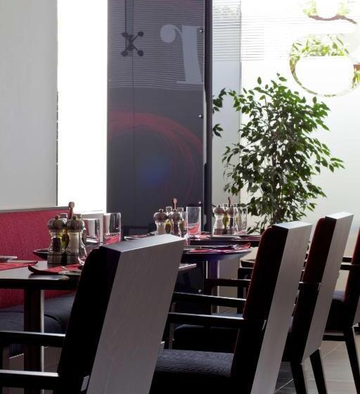 هتل Golden Tulip Muscat