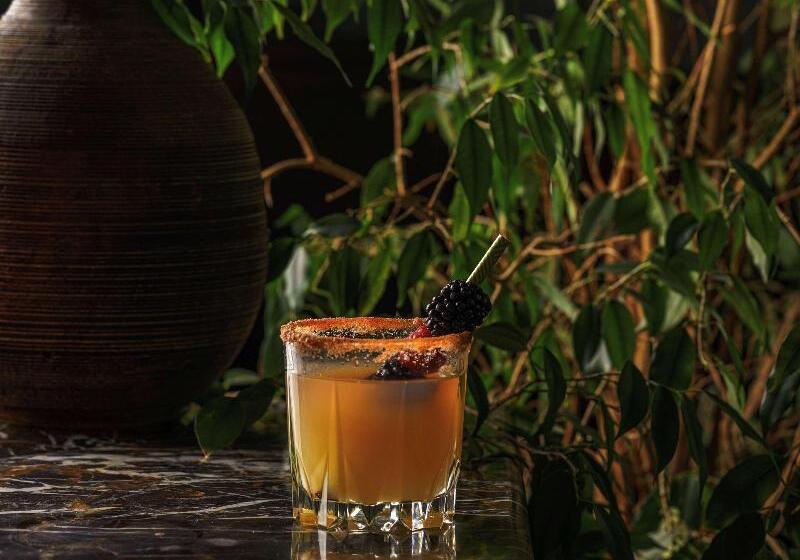 هتل Golden Tulip Muscat