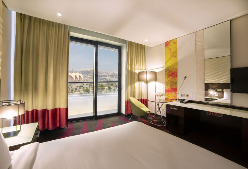 Radisson Blu Hotel, Abu Dhabi Yas Island