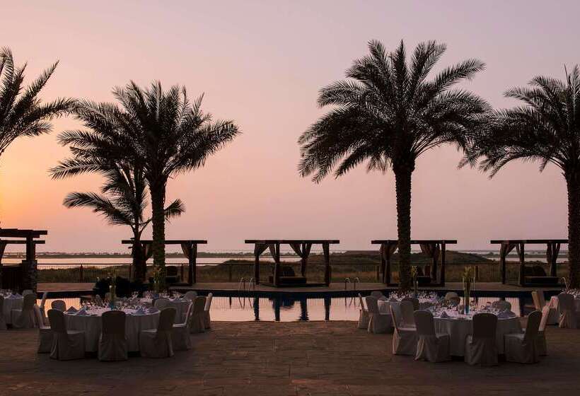 Radisson Blu Hotel, Abu Dhabi Yas Island