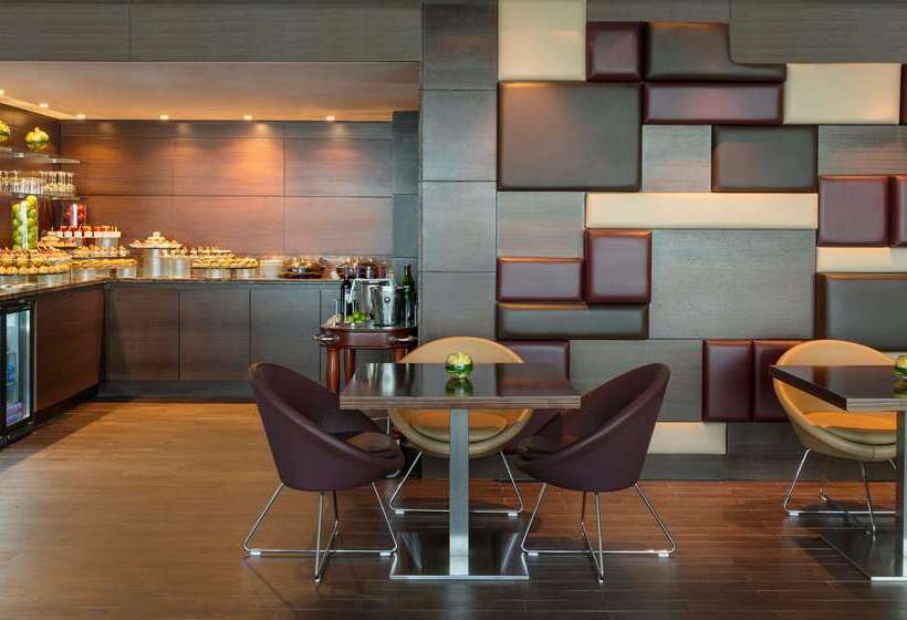 Radisson Blu Hotel, Abu Dhabi Yas Island