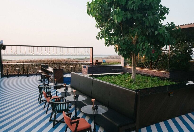 Radisson Blu Hotel, Abu Dhabi Yas Island