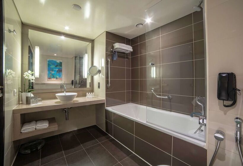 Radisson Blu Hotel, Abu Dhabi Yas Island