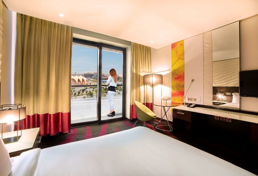 Radisson Blu Hotel, Abu Dhabi Yas Island