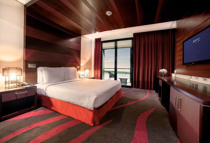 Radisson Blu Hotel, Abu Dhabi Yas Island
