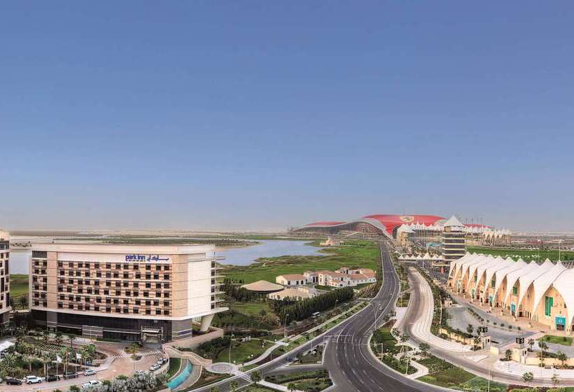 Radisson Blu Hotel, Abu Dhabi Yas Island