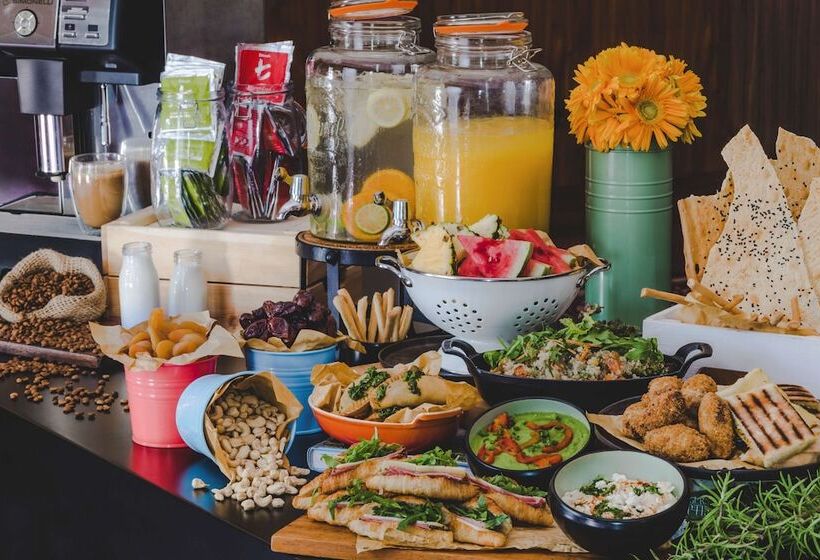 Radisson Blu Hotel, Abu Dhabi Yas Island