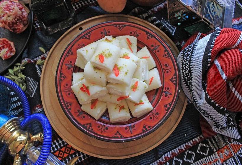 Radisson Blu Hotel, Abu Dhabi Yas Island