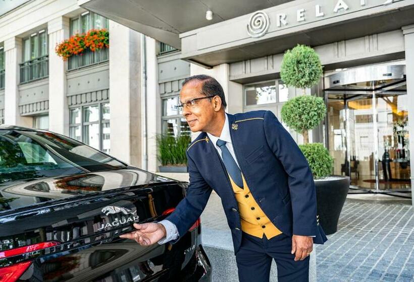 هتل Relais Spa Chessy Val D Europe