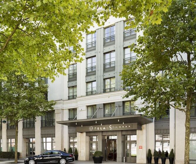 هتل Relais Spa Chessy Val D Europe