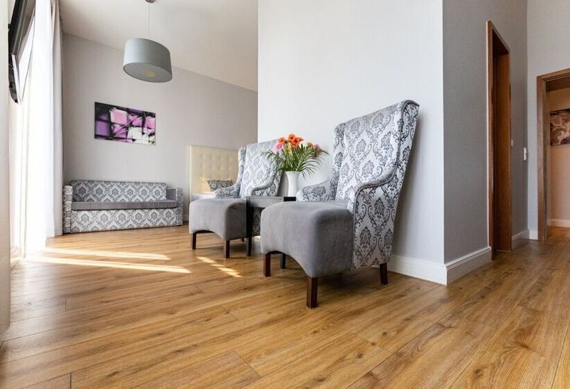 בית מלון כפרי Rheinischer Hof Bad Soden