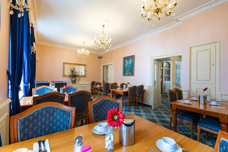 בית מלון כפרי Rheinischer Hof Bad Soden