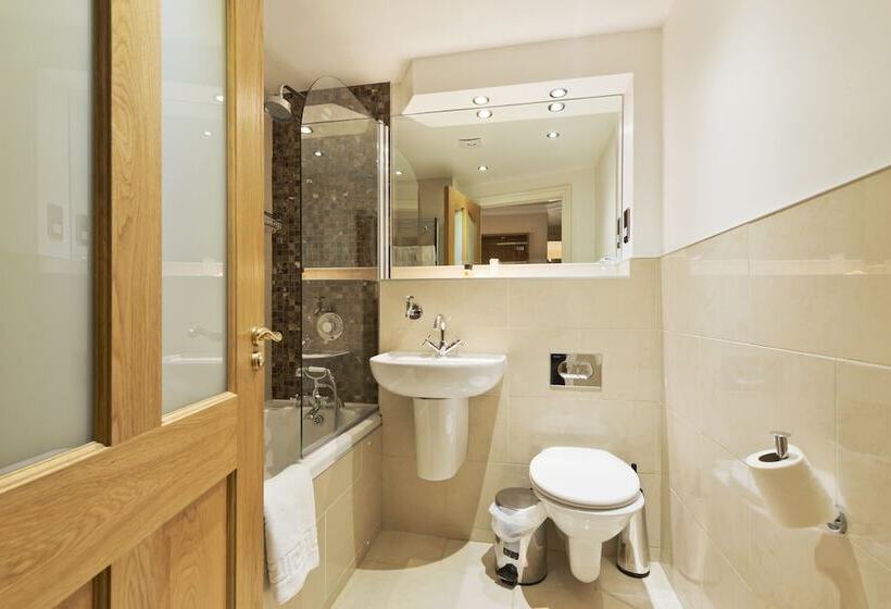 בית מלון כפרי Roxford Lodge