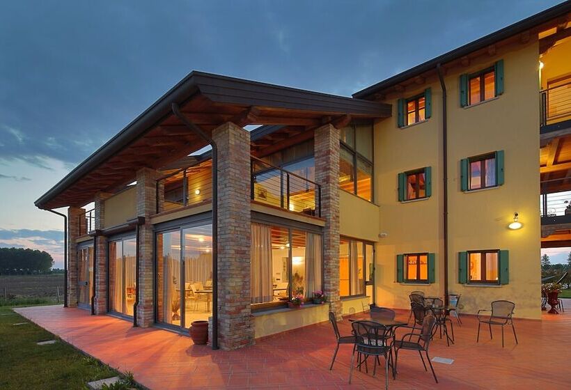 فندق ريفى Il Milione Country