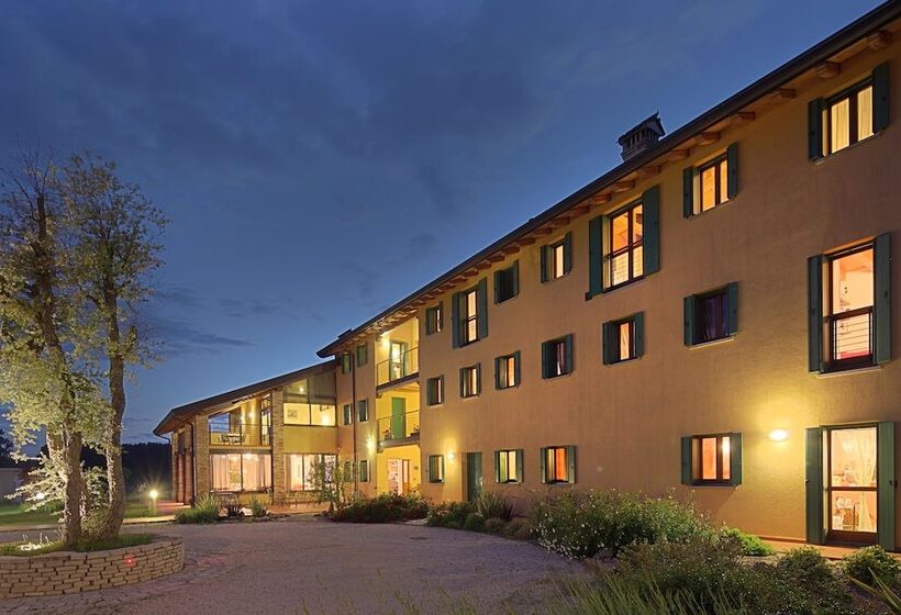 فندق ريفى Il Milione Country