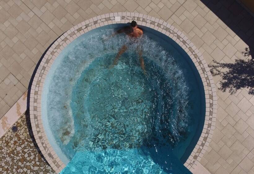 فندق ريفى Il Milione Country