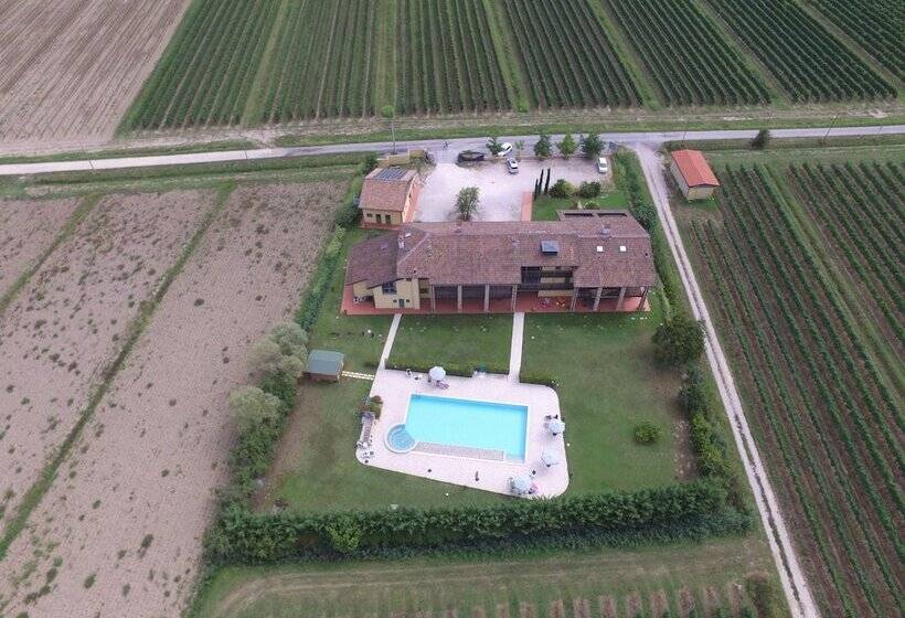 فندق ريفى Il Milione Country