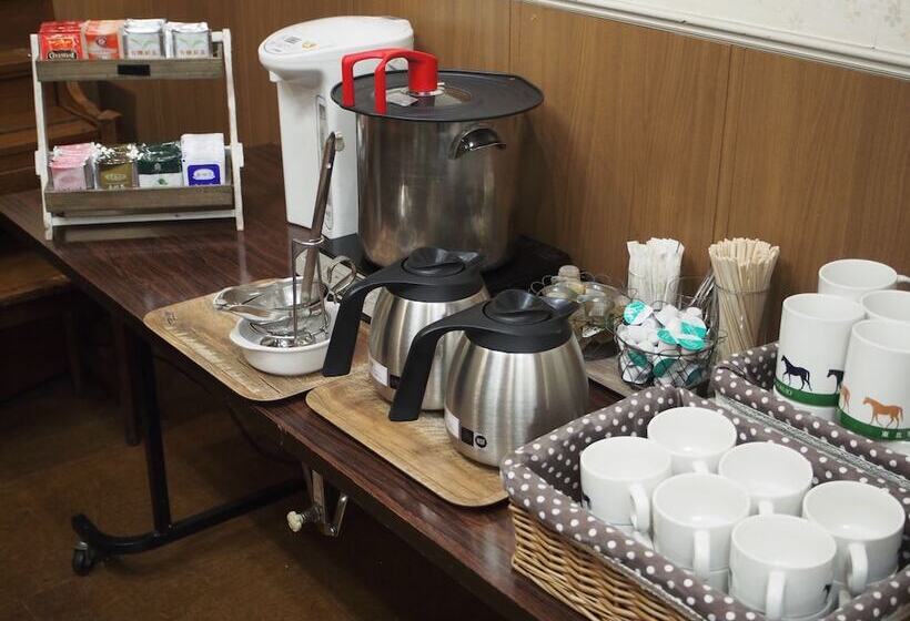 Sakura Hotel Hatagaya