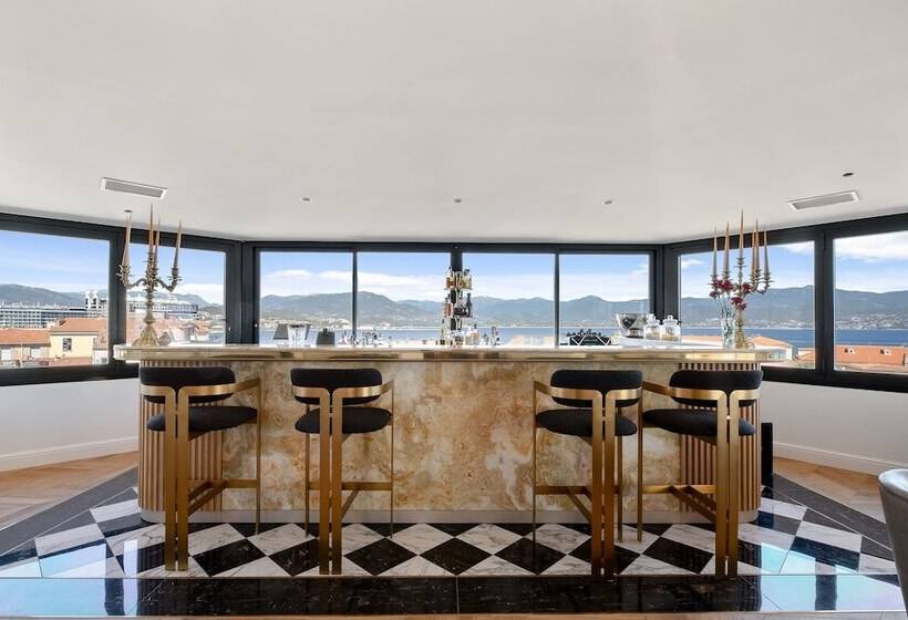 ホテル San Carlu Citadelle Ajaccio