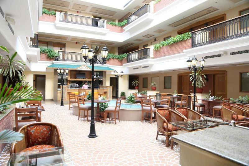 בית מלון כפרי Savoy Suites Noida