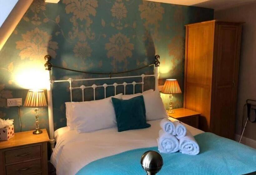 Отель Seawood House Boutique Bed And Breakfast