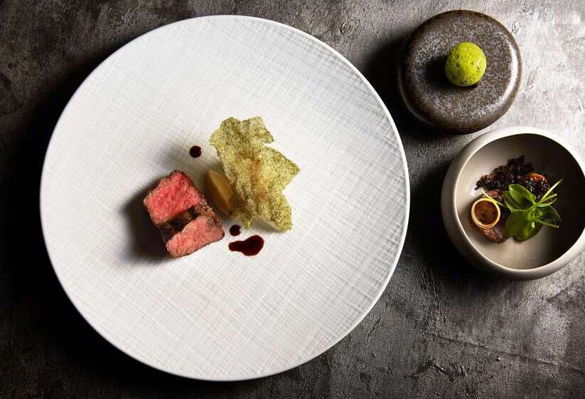 בית מלון כפרי Shangrila Tokyo