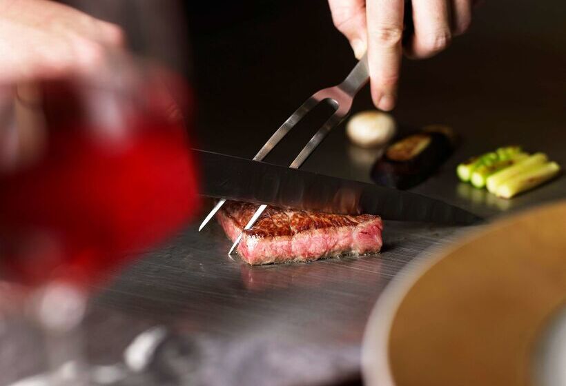 בית מלון כפרי Shangrila Tokyo