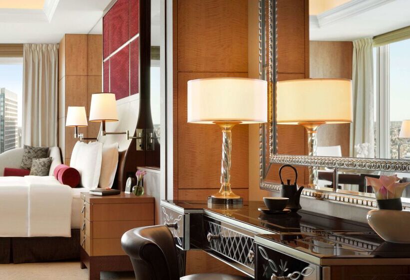 בית מלון כפרי Shangrila Tokyo