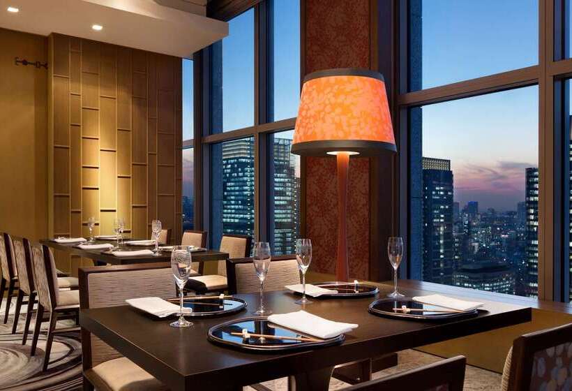 בית מלון כפרי Shangrila Tokyo