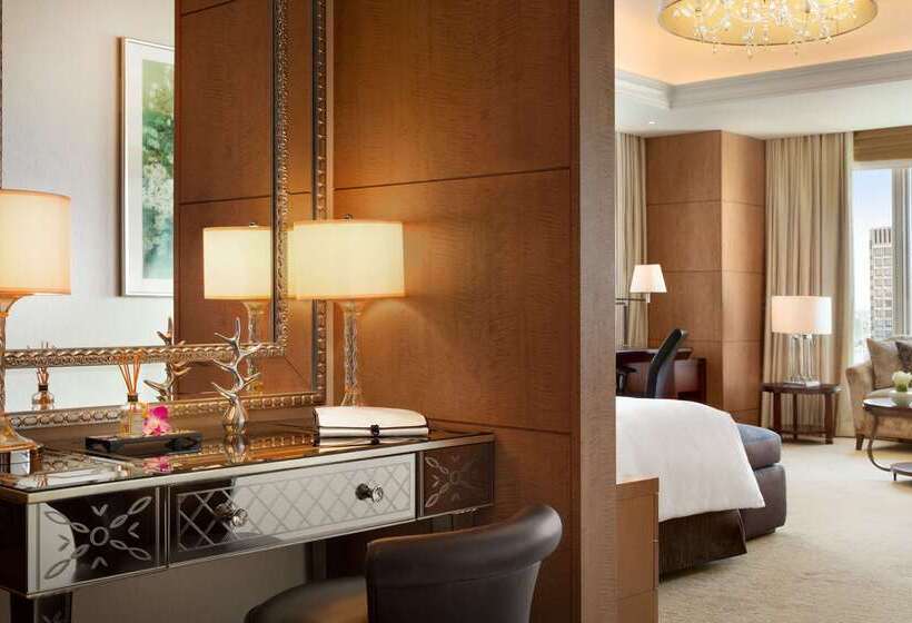 בית מלון כפרי Shangrila Tokyo