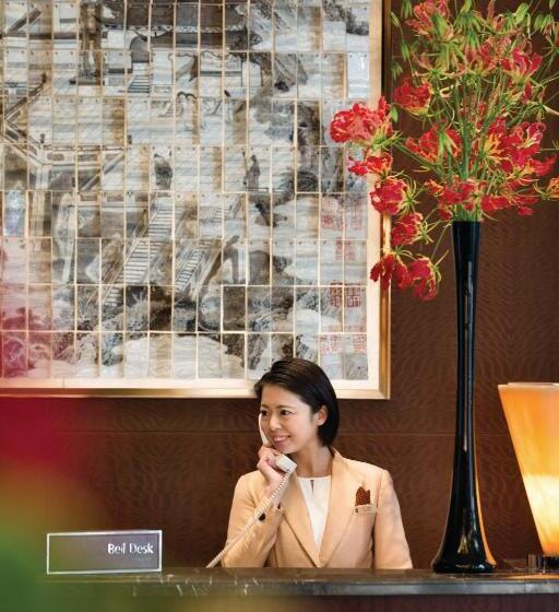 בית מלון כפרי Shangrila Tokyo