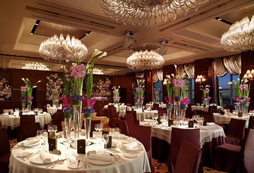 בית מלון כפרי Shangrila Tokyo